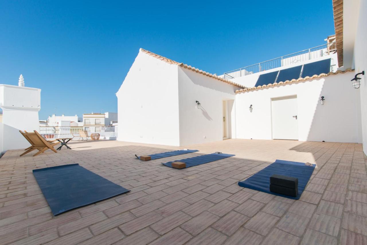 Casa Rosa Villa With Pool In Olhao Centre 外观 照片